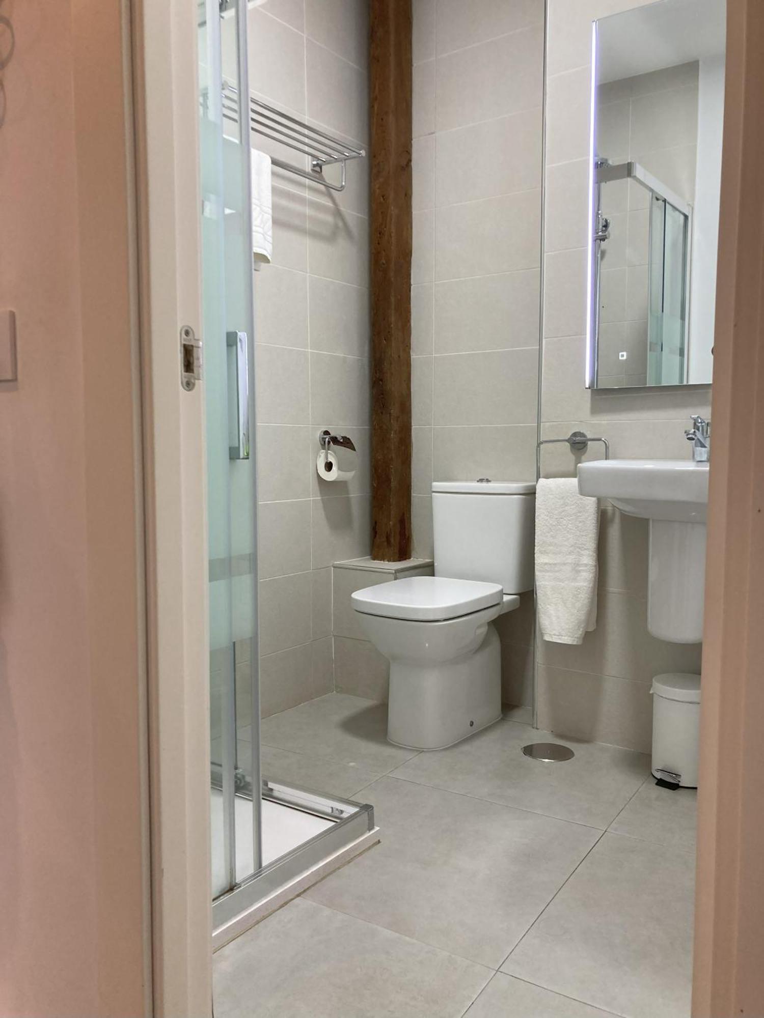 Apartamento Sacramento Muy Cerca De La Catedral Toledo Luaran gambar
